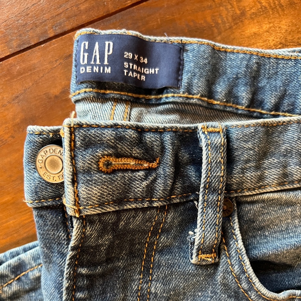 Gap Men’s Jeans, Straight Taper Cut, size 29-34